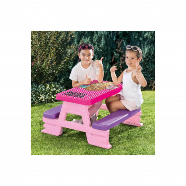 piknik klupa za decu Barbie 016089 roze ljubičasta sa dve devojčice u dvorištu