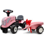 Traktor guralica za devojčice roze boje sa prikolicom, grabuljicom i lopaticom