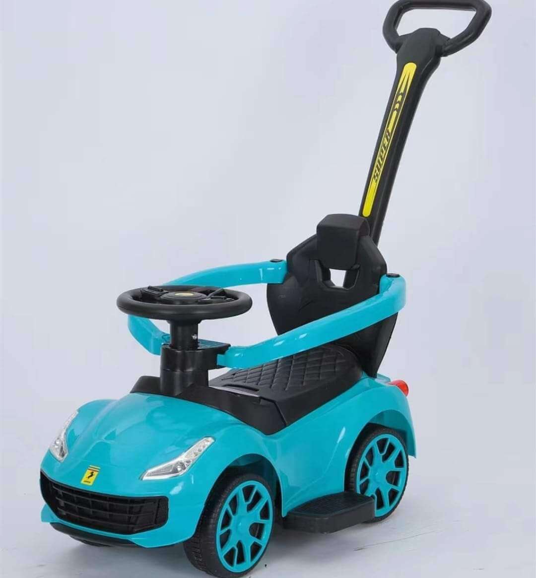 guralica-auto-3u1-y-bc8338p-plava-slika-1 (1) Guralica 3u1 Y-BC8338P plave boje sa ručkom za guranje, sigurnosnim obručem i muzičkim volanom