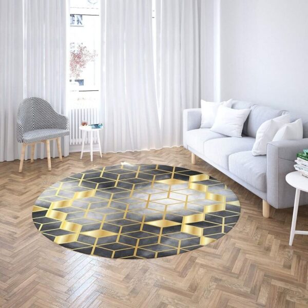 Tepih okrugli 3D kocke sivo-zlatni, prikazan na podu dnevne sobe