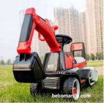 Bager za decu Power MAT na akumulator crvene boje sa pokretnom kašikom