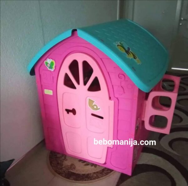 Dečija kućica Dohany roze boje i tirkizno plavog krova