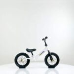 Bicikl bez pedala 764 beli