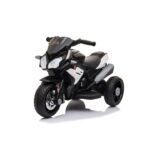 Dečiji motor R8 crni na akomulator na tri točka