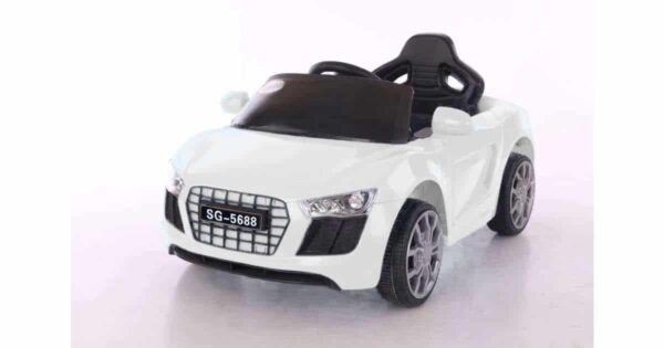 Dečiji auto 5688 bele boje