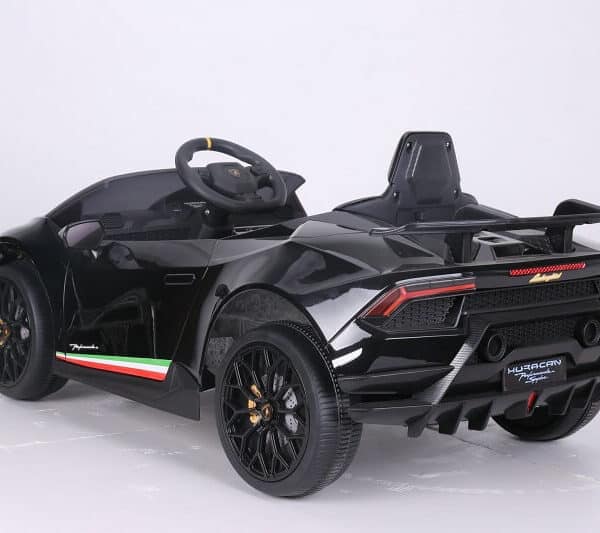 Lamborghini Huracan crni