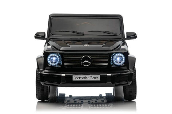 Džip 4x4 Mercedes G500 Crni