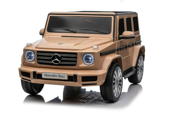 Džip 4x4 Mercedes G500 braon