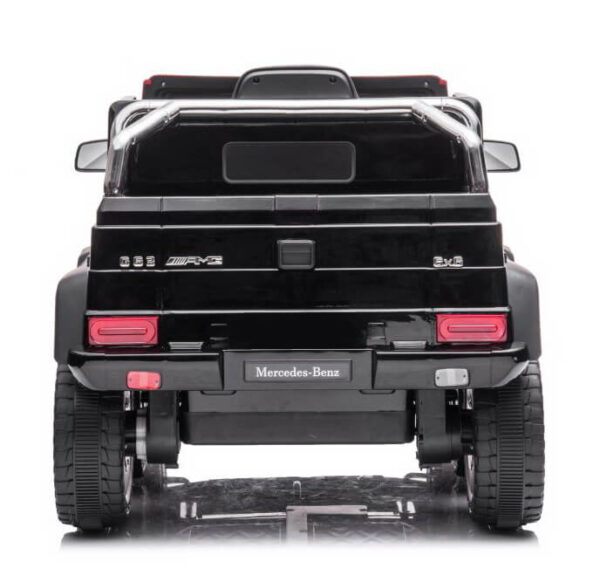 Džip Mercedes G63 6x6 2210
