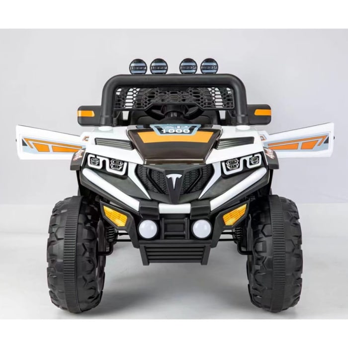 Džip terenac Polari 4X4 beli 2 Džip terenac Polari 4X4 beli