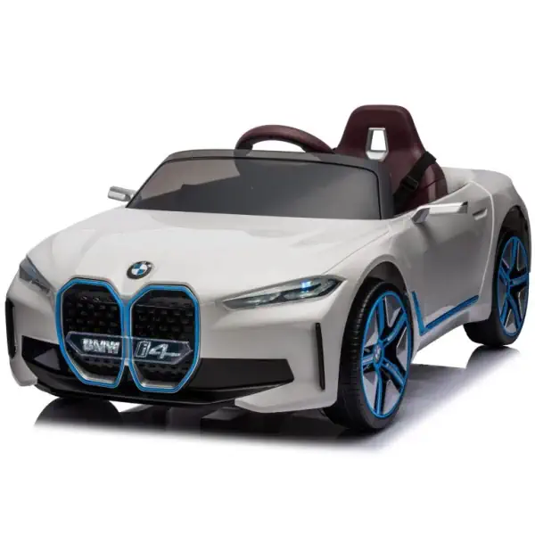 BMW I4 na akumulator 2203 beli