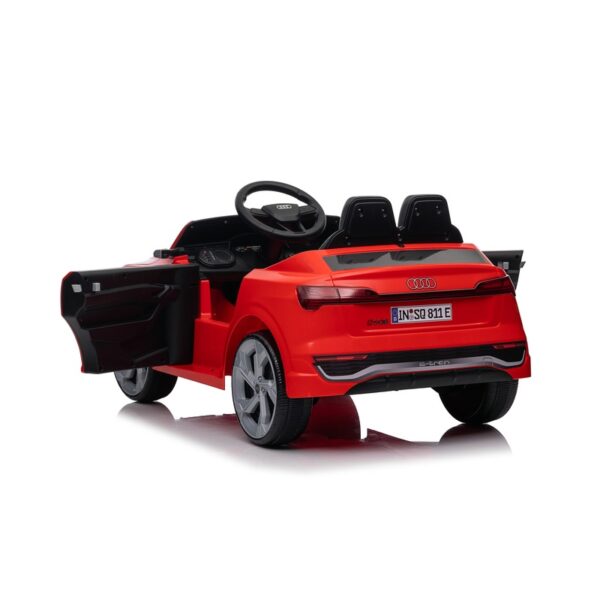 Auto na akumulator Audi SQ8 crveni