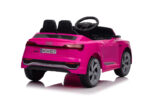 Auto na akumulator Audi SQ8 pink