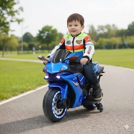 Motor na akumulator 149 plavi sa dečakom kako vozi dečiji motor