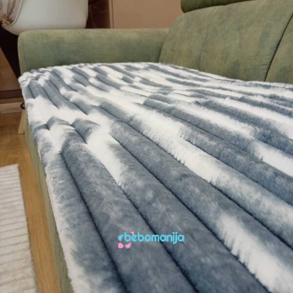 Set prekrivača Royal Tri dela Sivo beli