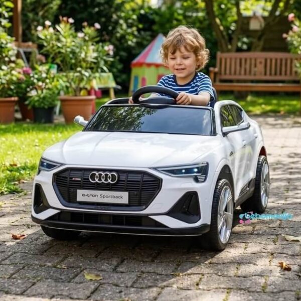 Audi E-tron Sportback na akumulator 12V - beli