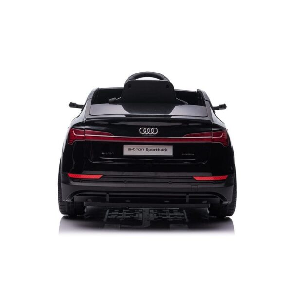 Audi E-tron Sportback crni auto na akumulator - slika 2