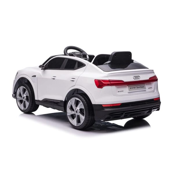 Audi E-tron Sportback beli auto na akumulator - slika 2