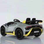Lamborghini Huracán STO Sivi - licencirani auto na akumulator - licencirani dečji auto Lamborghini Huracán STO - slika 3