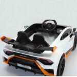 Lamborghini Huracán STO Beli - licencirani auto na akumulator - licencirani dečji auto Lamborghini Huracán STO - slika 4