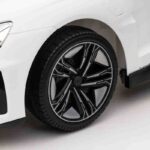 Audi e-tron GT beli auto na akumulator - slika 9