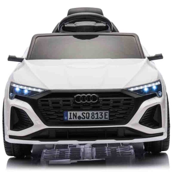 Audi SQ8 e-tron beli akumulatorski džip 2