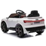 Audi SQ8 e-tron beli akumulatorski džip 4