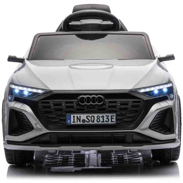 Audi SQ8 e-tron sivi akumulatorski džip 2