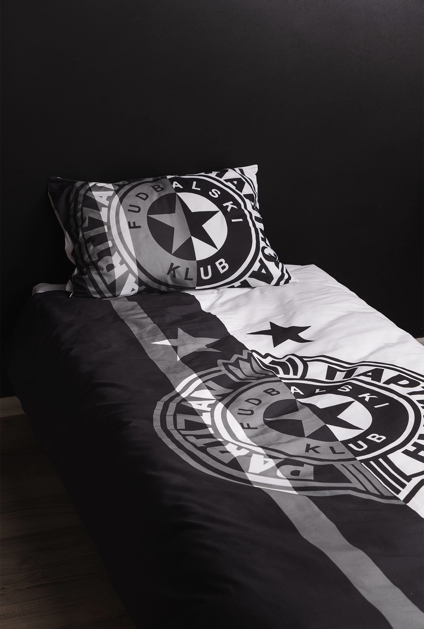 Posteljni set Partizan 820-set.24 1