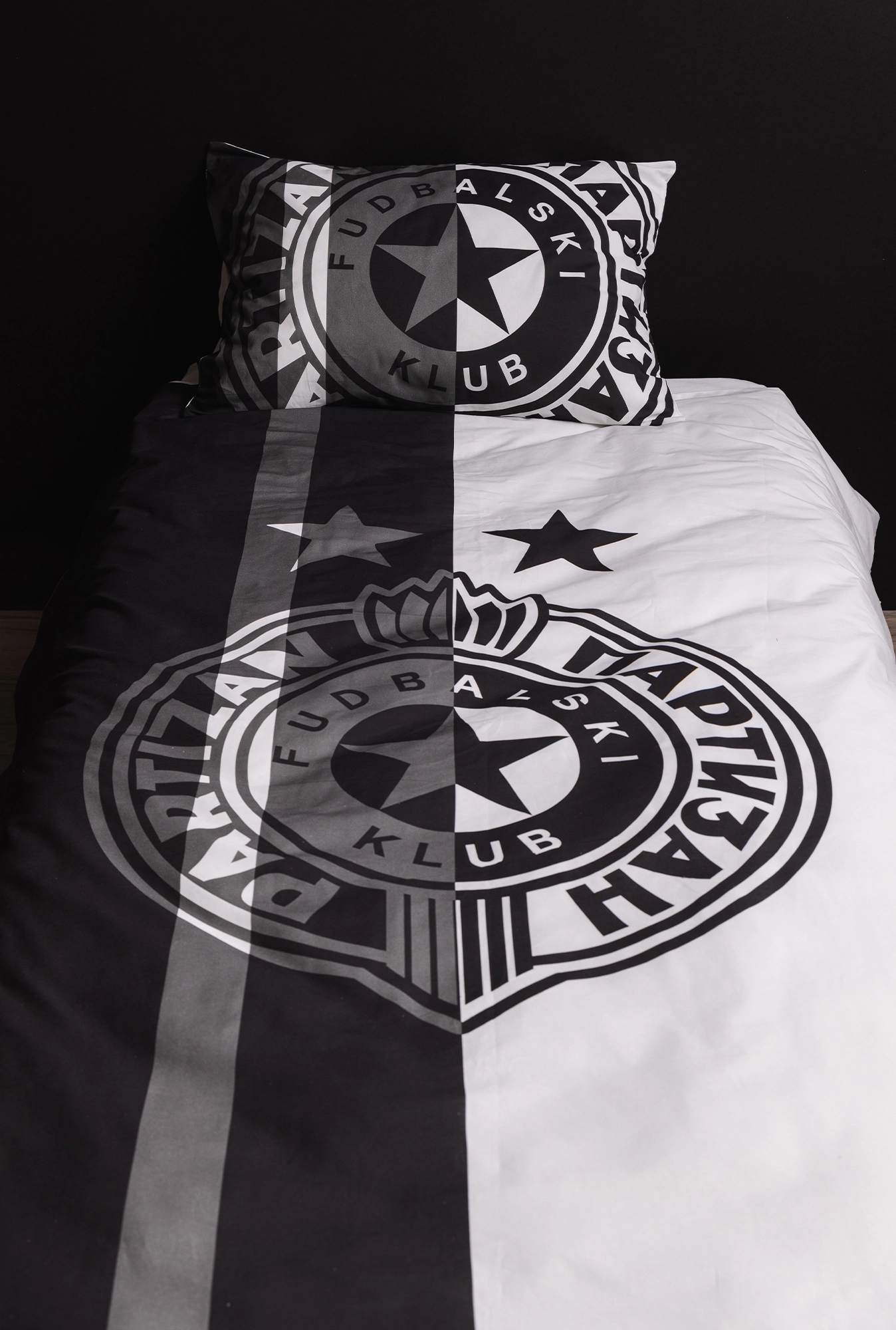 Posteljni set Partizan 820-set.24 2